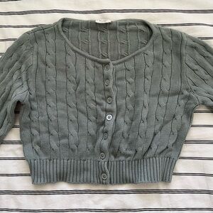 Brandy Melville sweater
